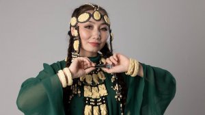 моно-перфоманс «ТУРУК» импровизатора-хомусиста, солистки вокалистки, Василены Шариной-Улан.