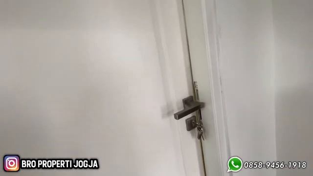 Rumah Mewah Cantik Di Jalan Damai Dekat Kampus UGM dan pusat Kota Jogja смотреть онлайн