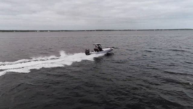 Turner Boatworks 2500VS powered by Mercury 400 Verado! смотреть онлайн