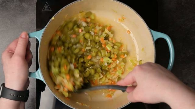 Creamy Dill Pickle Soup Zupa Ogórkowa смотреть онлайн