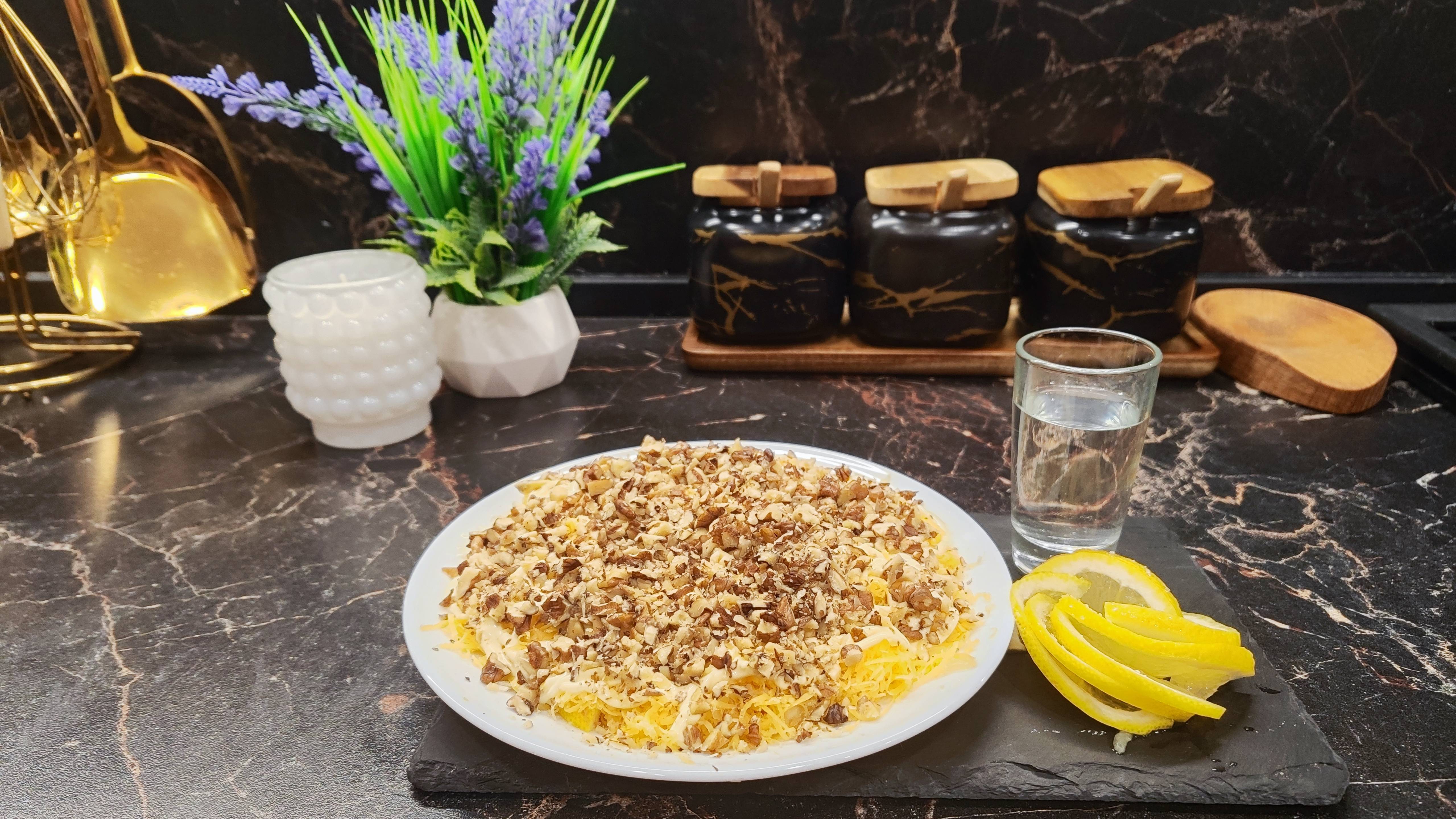 Необыкновенная  и очень вкусная закуска к любому спиртному!