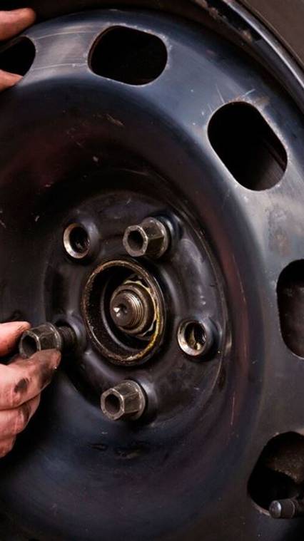 Три болта! смотреть онлайн