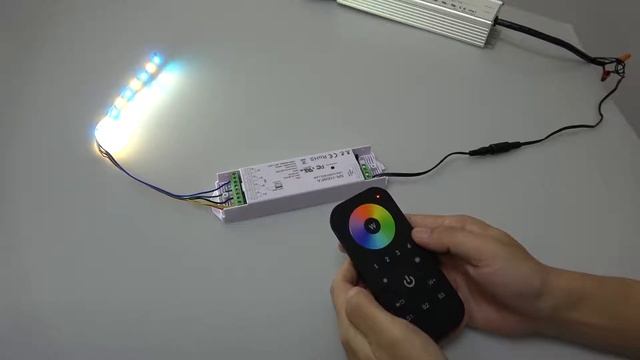 Pair and Delete Pairing of RF Remote SR-2819S смотреть онлайн