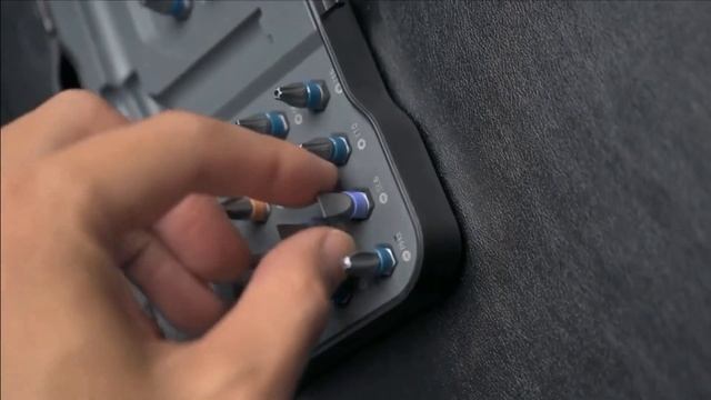 Multifunctional Ratchet Screwdriver смотреть онлайн