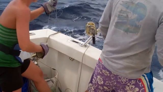 Deep Sea Fishing, Curaçao 2012 - Mel (30-35lbs Wahoo) смотреть онлайн