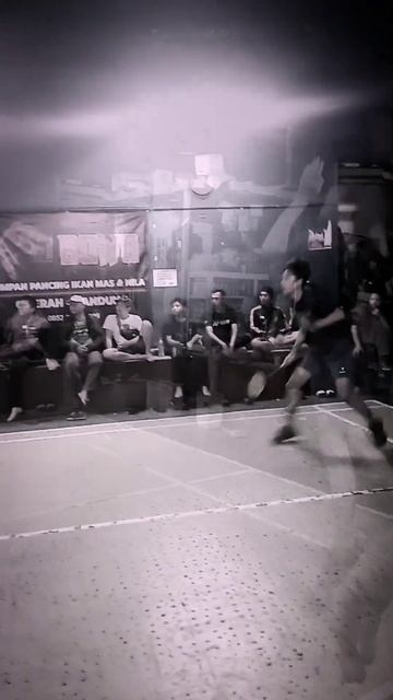 Enerjik❗ #shorts #badminton #badmintonlovers #badmintonindonesia #tarkam #shortvideo #viral смотреть онлайн