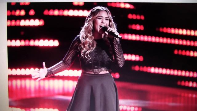 THE VOICE Season 11 Premiere - Lauren Diaz INTERVIEW