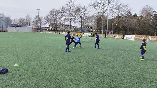 "Футбольный калейдоскоп" 2025 г. ЖФК "Ростов"(синие) - ФК "Гостагай" (2017) 0:3 27.03.2025