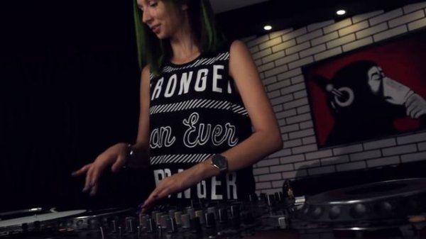 Miss Monique - MiMo Weekly Podcast #011