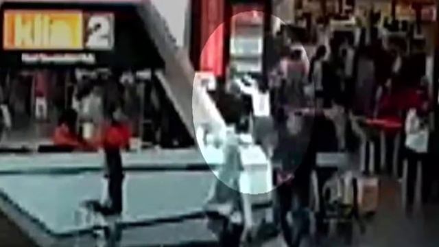 Kim Jong-nam killing: VX nerve agent 'found on his face' смотреть онлайн