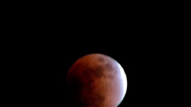 lunar eclipse 2008 смотреть онлайн