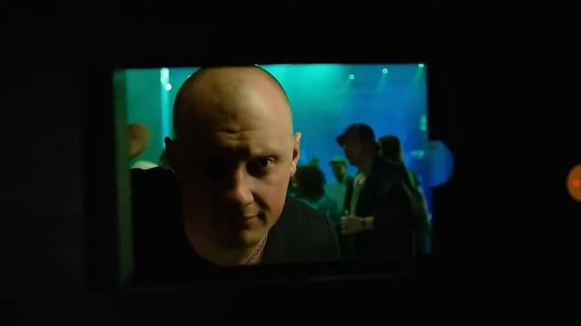 Реакция на песню Эльдара Джарахова поезд хайпа смотреть онлайн