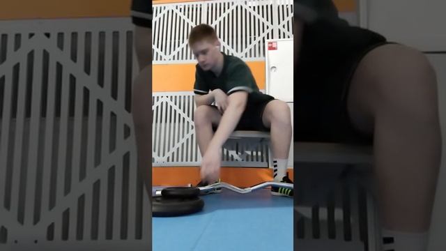 4 апреля смотреть онлайн