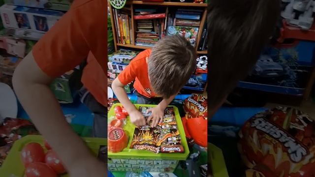 Распаковка. Огненное яйцо🥚🔥 часть1 смотреть онлайн