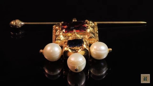 15 century Italian medieval brooch-pendant EA56 смотреть онлайн