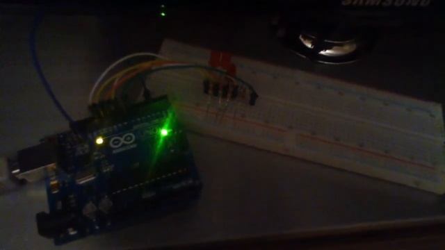 Arduino Uno первая программа смотреть онлайн