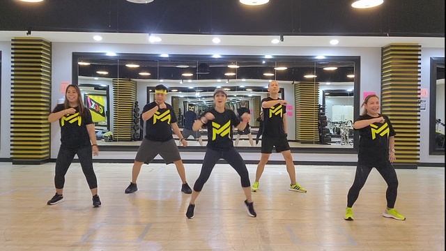LET'S GET CRAZY by Don Omar & Lil Jon | ELECTRO LATINO | ZUMBA | DANCE FITNESS | M SQUAD смотреть онлайн