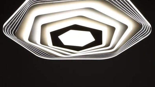 Люстра с ПДУ 10001/1 LED 140Вт 3000-6000К диммер 50х50 см 5169331 смотреть онлайн