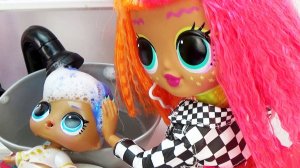 Мультик Куклы ЛОЛ в салоне красоты 2 серия OMG LOL Surprise Fashion Dolls Неоновая Neonlicious