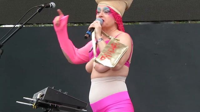 PEACHES - SET IT OFF