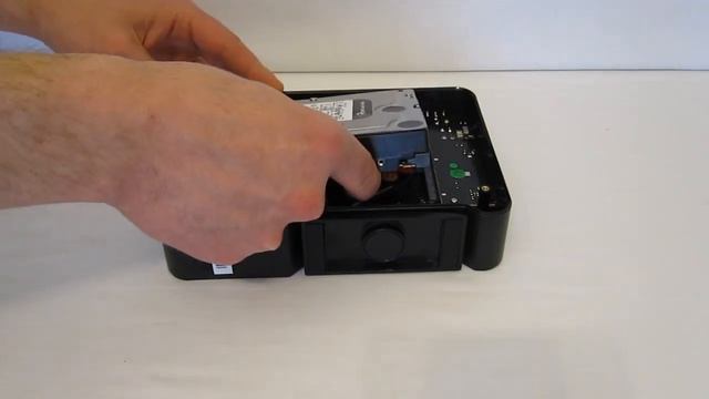 Thermaltake MAX 5G External HDD Enclosure Installation