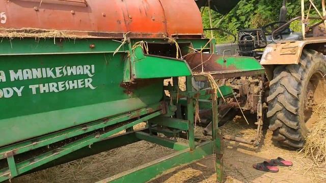 Eicher 380 Rline Tractor dhan ki Thresor Parformesh Gilla dhan Eicher 380 40 HP Tractor Pawer смотреть онлайн