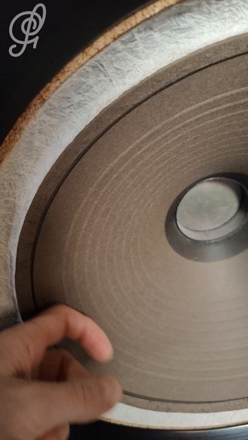 Miracle Audio - уникальный басовик! смотреть онлайн