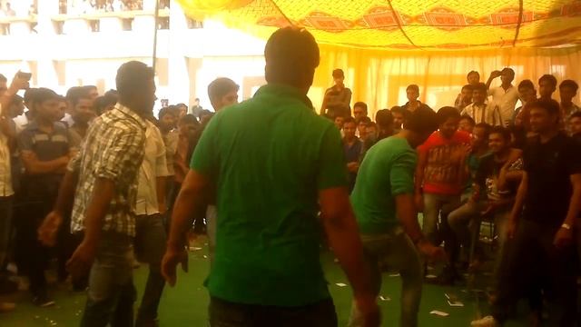 Rajasthani Engineering College Best, Sexy, Hot And Latest Dance Video