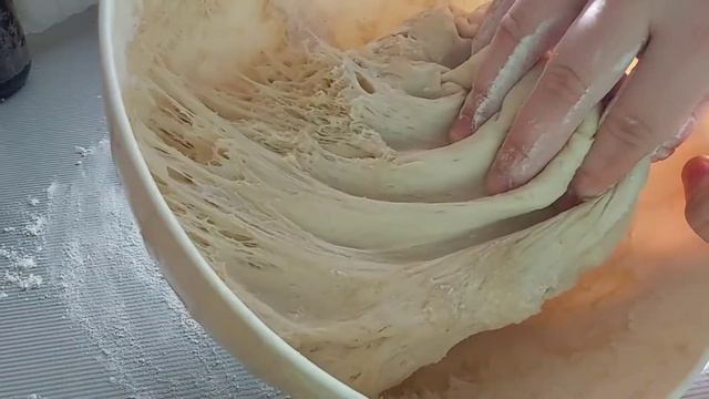 булочки с корицей на дрожжевом тесте | релакс готовка | speedcooking смотреть онлайн