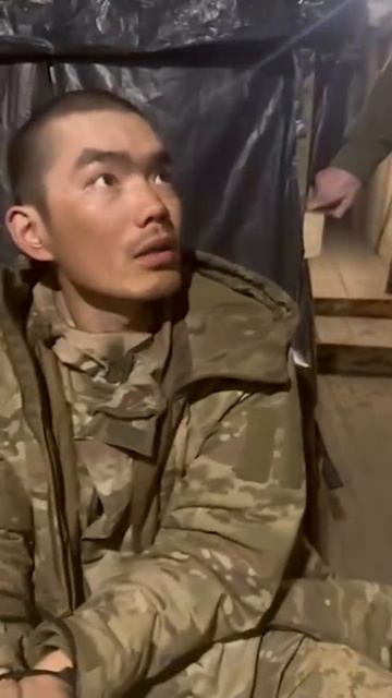 Зеленский заявил, что ВСУ якобы взяли в плен двух граждан Китая, воевавших на стороне России смотреть онлайн