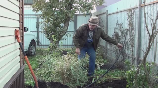 Проложили провод под светильник для видеокамеры// Настрелял подвесы под утепление веранды и беседки смотреть онлайн