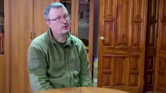 Ну, что же... история о том, как житель Харькова осознал Геополитику собственным сердцем. Пропустил смотреть онлайн