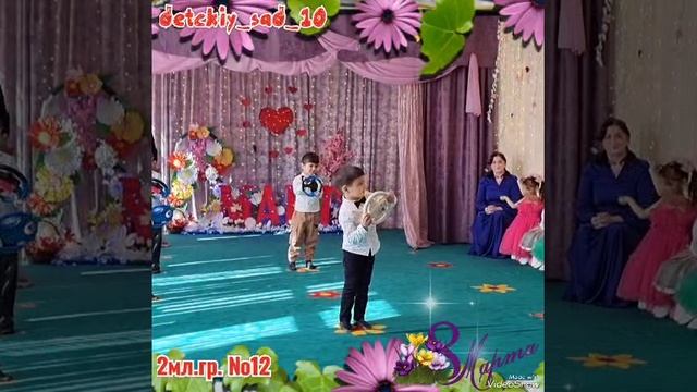 "Дети vs Кошка: Весёлая игра в прятки и догонялки!"  
😇😇😇🥰🥰🥰