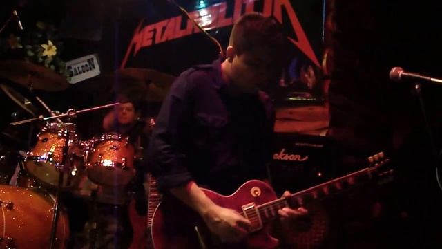 Master Of Puppets -Cover by Metal Militia (Fonda El Cuervo Medellín 04/03/2010) смотреть онлайн