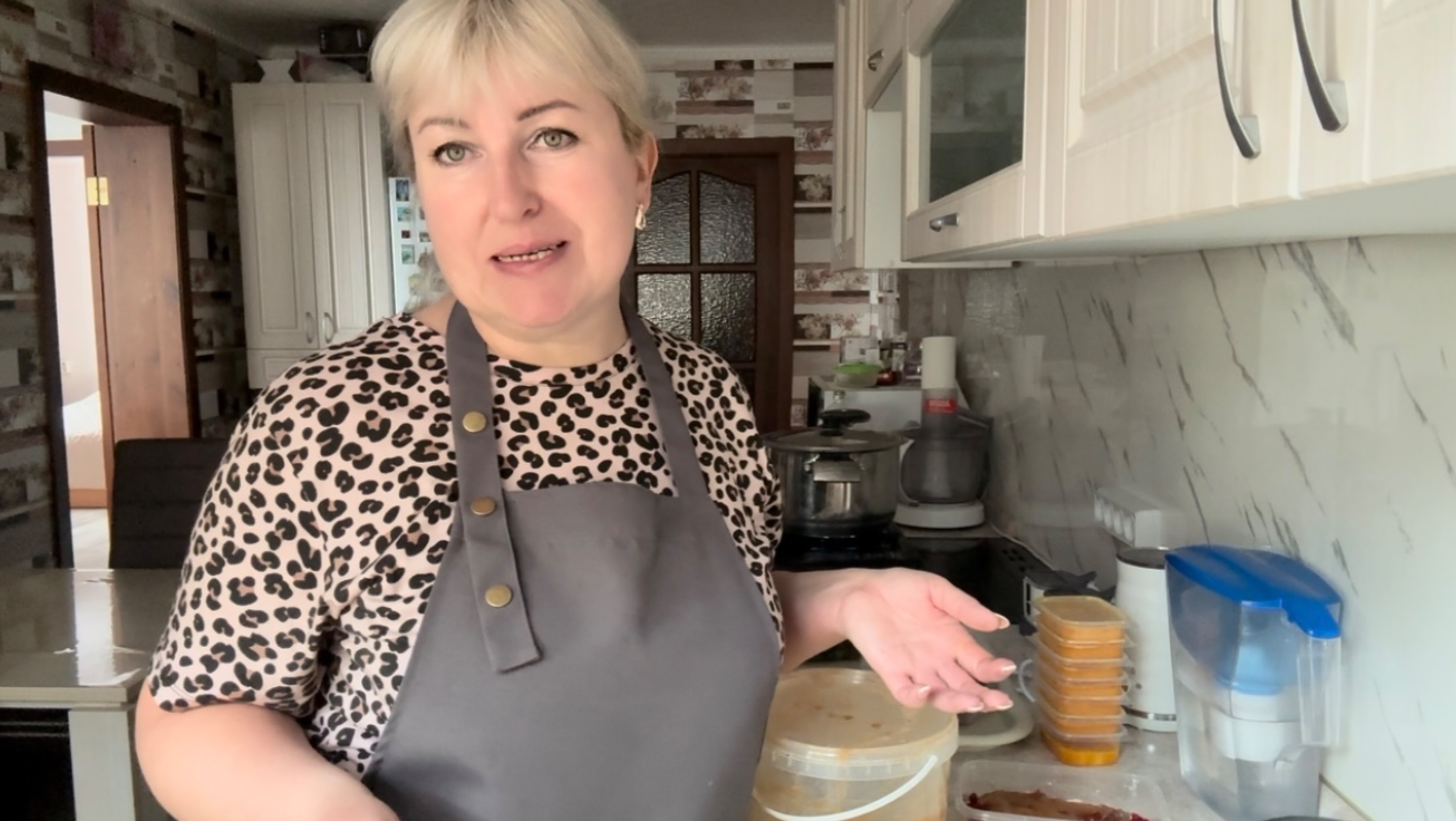 Сельская ЖИЗНЬ. Света НЕТ ,но вы держитесь 😅. День на КУХНЕ. Люблю свои КУХОННЫЕ КОМБАЙНЫ смотреть онлайн