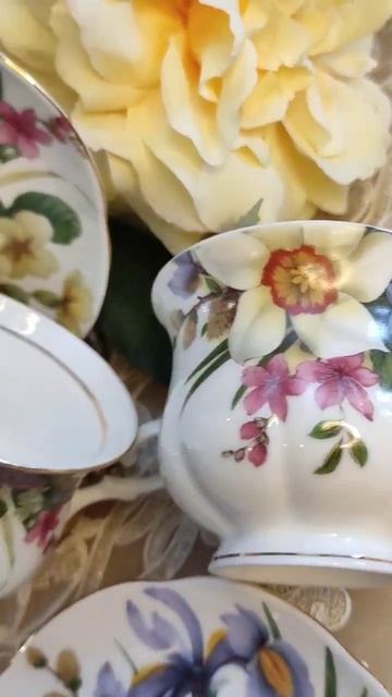 Весенние французские чайные пары, объем 160 мл, в отличном состоянии. смотреть онлайн