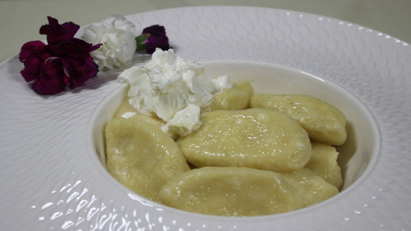 Вкусная еда с Хадиджей