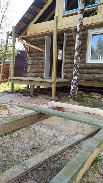 Монтаж каркаса крыльца в срубе. Коротыш