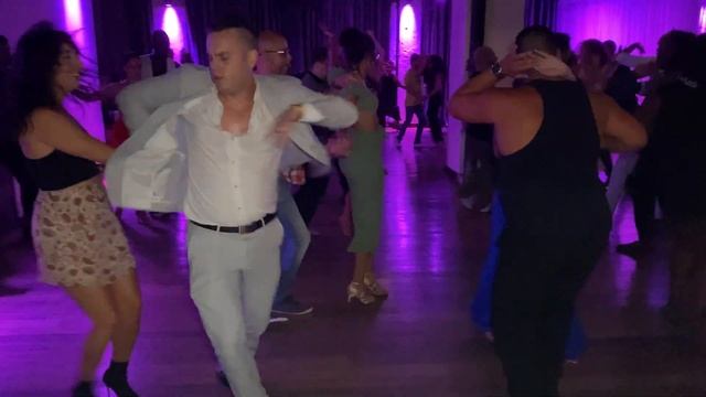 Adriano & Maryse / Victor & Samantha (Salsa Social) at Mamboland Rising Montreal on August 13 2022 смотреть онлайн