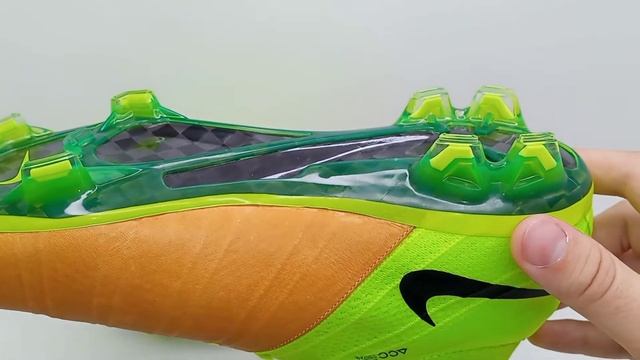 Бутсы Nike Mercurial SuperFly 4 FG 9US смотреть онлайн