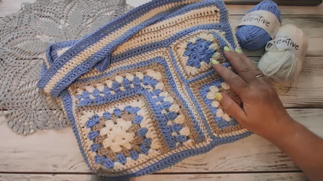 Готовая работа. Летняя сумка. Отделка внутри) (из архива дзена) смотреть онлайн