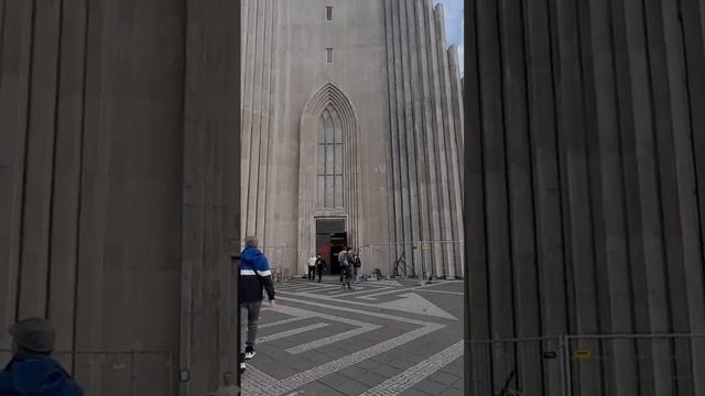 Largest church in Iceland смотреть онлайн