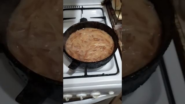 готовлю лапшу на сковородке смотреть онлайн