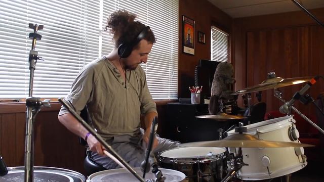 Everybody Here is a Cloud (Cloud Cult drum cover) смотреть онлайн