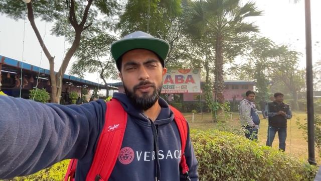 Delhi To Agra By Bus | Agra city Tour By Bharat Benz Bus смотреть онлайн