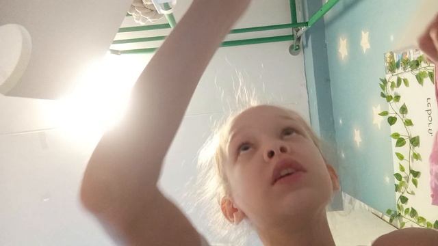 Влог с реборнами после дневного сна. ПОМЫЛА НАЕ ГОЛОВУ?! смотреть онлайн