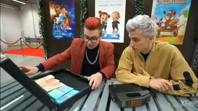 10 СПОСОБОВ КАК ПРОНЕСТИ ЕДУ В КИНОТЕАТР//ВЛАД А4 смотреть онлайн