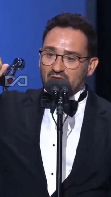 Juan Antonio Bayona contra Javier Milei смотреть онлайн