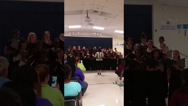 The beautiful sounds of the Choir Lantana Middle School Winter Concert смотреть онлайн