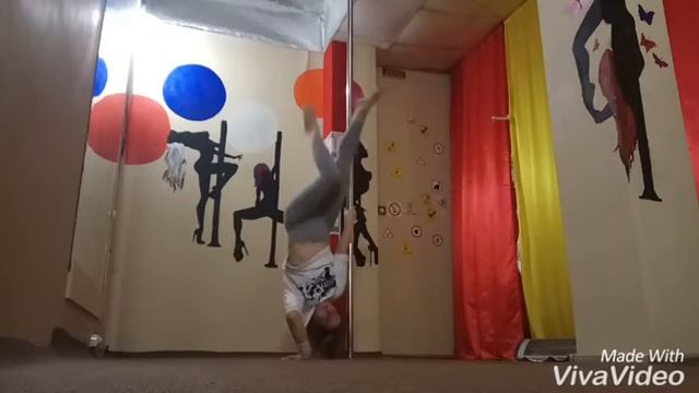 Стойки + шпагаты смотреть онлайн